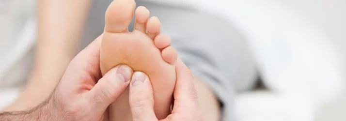 The Modern Shoe Debate: Barefoot vs Conventional Shoes in Fremont CA